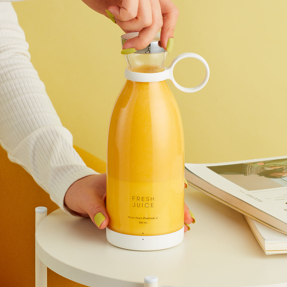 Blend & Go: The Fresh Juice Revolution